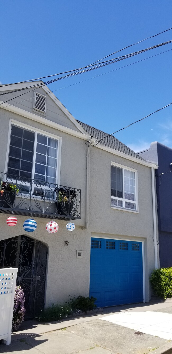 property at 19 Venus St