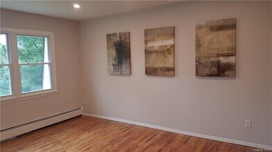 82 Church St, Unit C in Nanuet, NY - Building Photo - Building Photo