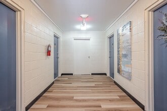3623 Clarion Avenue in Cincinnati, OH - Foto de edificio - Interior Photo