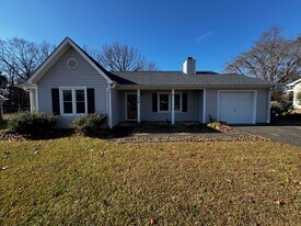 336 Cheltenham Dr in Winston-Salem, NC - Building Photo