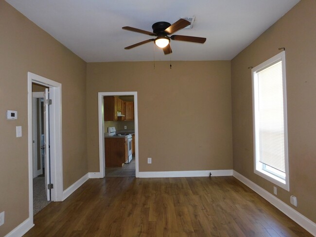 1604 Bluff Ave in Fort Smith, AR - Foto de edificio - Building Photo
