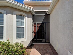 11939 Granite Woods Loop in Venice, FL - Building Photo - Building Photo