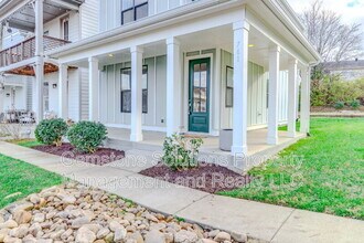 761 Cottage Park Dr in Nashville, TN - Building Photo - Building Photo