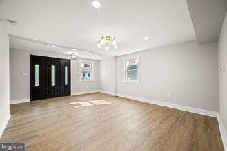 8255 Mertztown Rd in Alburtis, PA - Building Photo - Building Photo