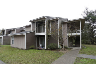 Oakview in Broussard, LA - Building Photo - Building Photo