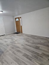 709-895-895 Alder St in Susanville, CA - Building Photo - Building Photo