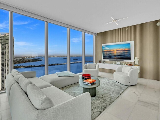 property at 700 NE 26th Terrace