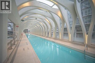 1033 Nelson St. in Vancouver, BC - Building Photo