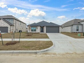 428 Blackwater Trl in Waxahachie, TX - Building Photo - Building Photo