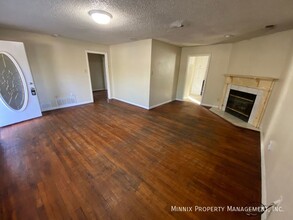 3007 32nd St in Lubbock, TX - Building Photo - Building Photo