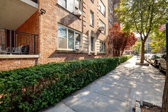 The Halsey House in Rego Park, NY - Building Photo - Building Photo