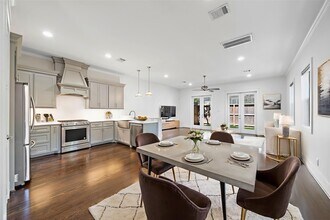 819 Algregg St in Houston, TX - Building Photo - Building Photo