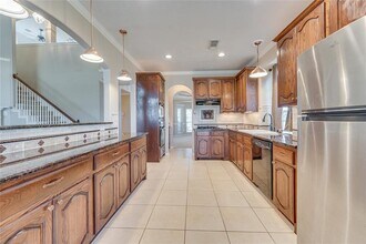 10414 Hahns Peak Dr in Houston, TX - Building Photo - Building Photo