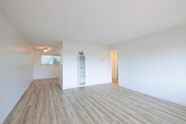 3054 1/4 Ivy St in San Diego, CA - Building Photo - Building Photo