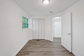 453 NW 82nd Terrace in Miami, FL - Building Photo - Building Photo