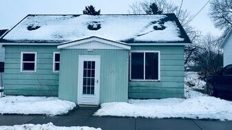 1520 Western Ave in Cumberland, WI - Building Photo