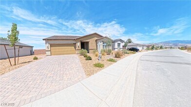 4096 E Cactus Cyn Dr in Pahrump, NV - Building Photo - Building Photo