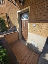 18 Summerside Crescent in Cambridge, ON - Building Photo - Building Photo