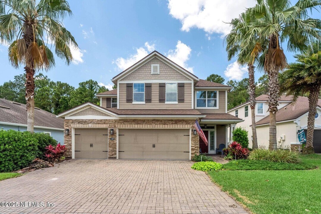 328 Howland Drive in Nocatee, FL - Building Photo
