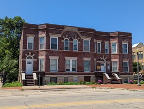 315-317 N Chicago St in Joliet, IL - Building Photo - Building Photo