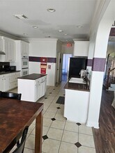 1211 Lark Ln in Richmond, TX - Building Photo - Building Photo