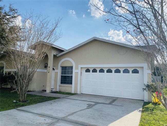 914 San Paulo Way in Kissimmee, FL - Building Photo - Building Photo