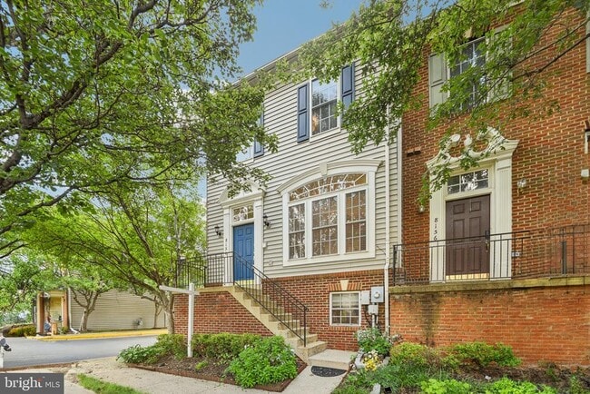 property at 8154 Skelton Cir