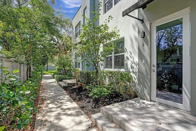 property at 480 NE 35th Ct