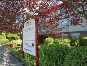 Fern Street Apartments in Victoria, BC - Building Photo - Building Photo