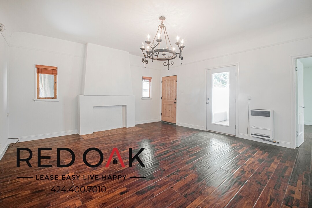 417 S Coronado St in Los Angeles, CA - Building Photo