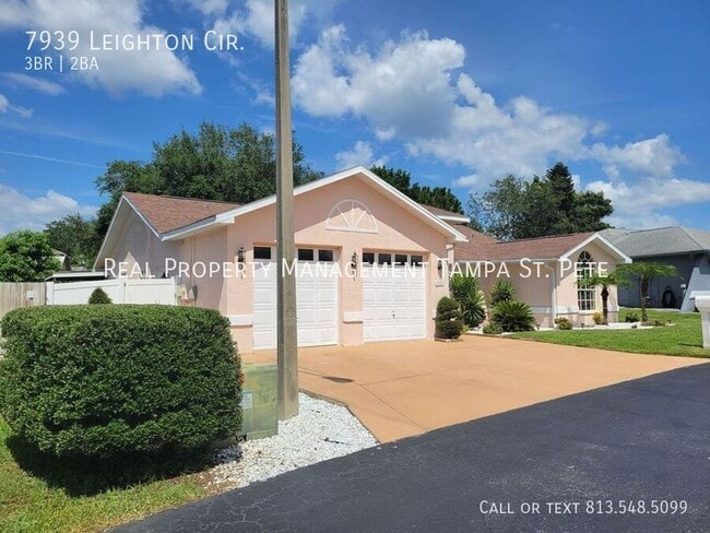 7939 Leighton Cir in New Port Richey, FL - Building Photo - Building Photo