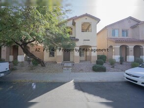 9237 W Meadow Dr in Peoria, AZ - Building Photo - Building Photo