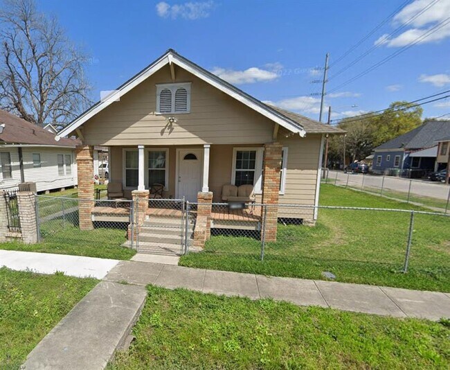 property at 2102 Gano St