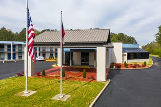 Skytop Studio Lofts in Rome, GA - Foto de edificio - Building Photo