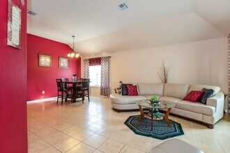 1261 Rainbow Parke Dr in Round Rock, TX - Building Photo - Building Photo