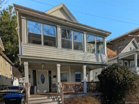 25 Roosevelt Ave in Poughkeepsie, NY - Building Photo