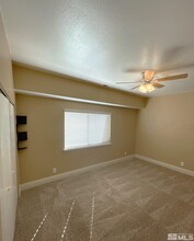 478 Sunshine Ln in Reno, NV - Building Photo - Building Photo