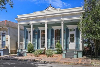 827 Second Street Unit in New Orleans, LA - Building Photo - Building Photo