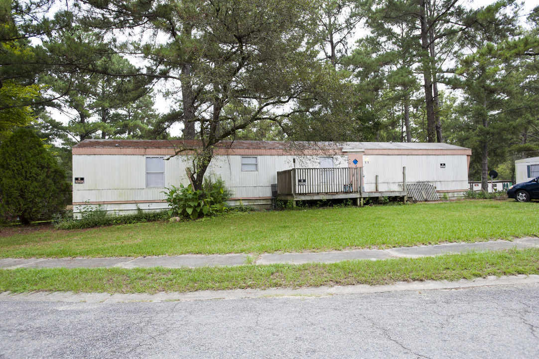 Forest Place MHP in Macon, GA - Building Photo