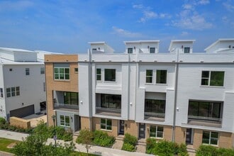 3810 Berkman Dr in Austin, TX - Building Photo - Building Photo