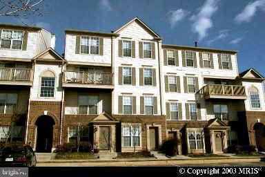 property at 21773 Baldwin Square