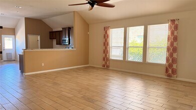 6723 Barrington Crk Trce in Katy, TX - Foto de edificio - Building Photo