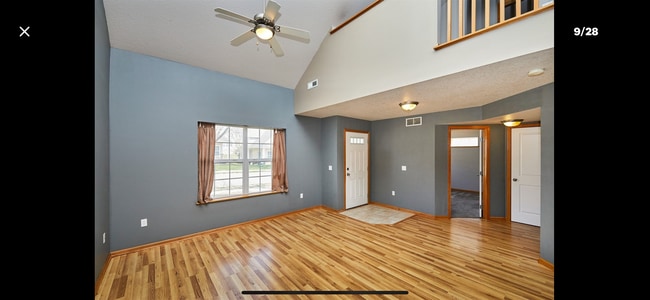 4309 153rd Pl in Urbandale, IA - Building Photo - Building Photo