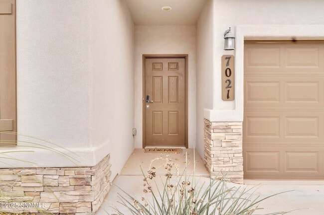 7021 Silver Spur St in Las Cruces, NM - Building Photo - Building Photo