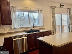 6003 Popes Creek Pl in Haymarket, VA - Building Photo - Building Photo