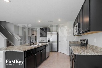 522 Calico Scallop St in Ruskin, FL - Building Photo - Building Photo