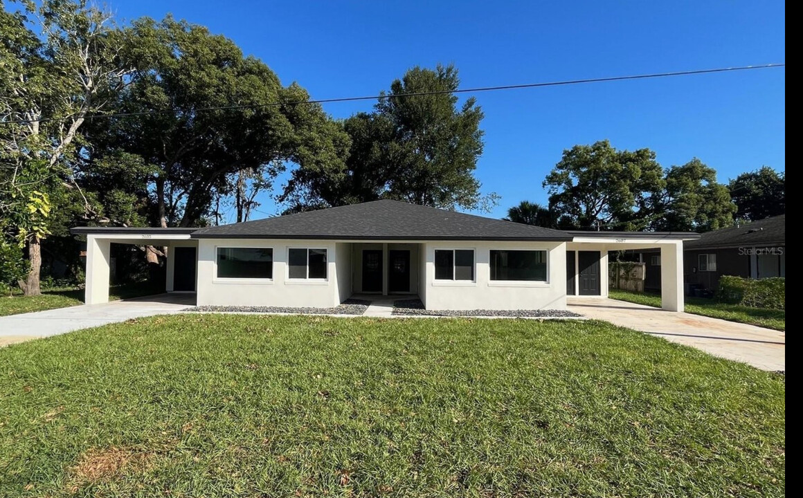 2607 Holly Rd in Winter Park, FL - Building Photo