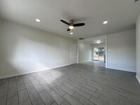 8709 Sangria Way in Elk Grove, CA - Foto de edificio - Building Photo