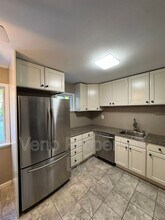 72 Hathorn Blvd in Saratoga Springs, NY - Building Photo - Building Photo