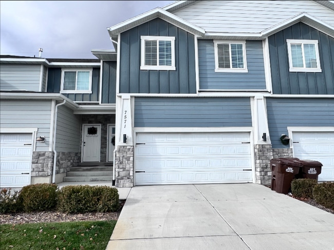 7571 N Cottage Ln in Eagle Mountain, UT - Foto de edificio - Building Photo